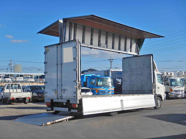 日野レンジャーパネルウイング中型（4t）[写真13]