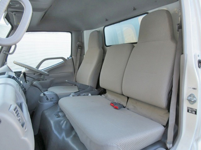 トヨタダイナパネルウイング小型（2t・3t）[写真23]