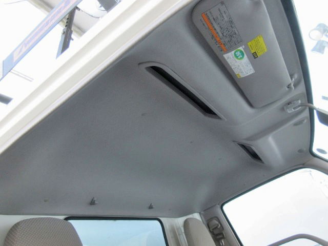 トヨタダイナパネルウイング小型（2t・3t）[写真25]