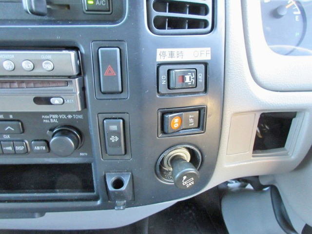 トヨタダイナパネルウイング小型（2t・3t）[写真28]