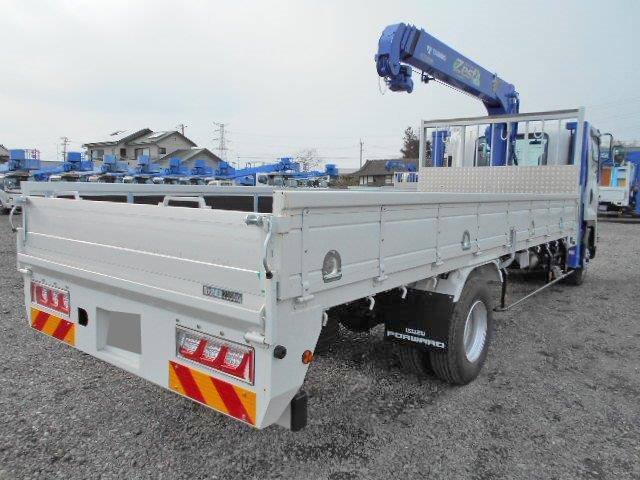 いすゞフォワードセルフクレーン4段中型（4t）[写真02]