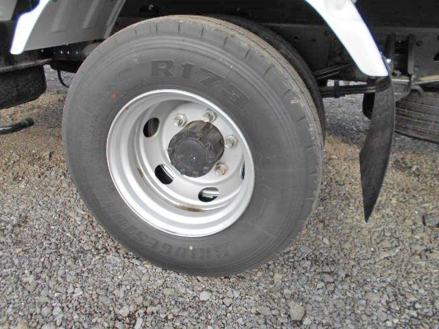 いすゞフォワードセルフクレーン4段中型（4t）[写真20]