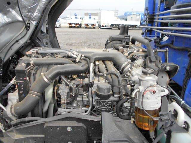 いすゞフォワードセルフクレーン4段中型（4t）[写真23]