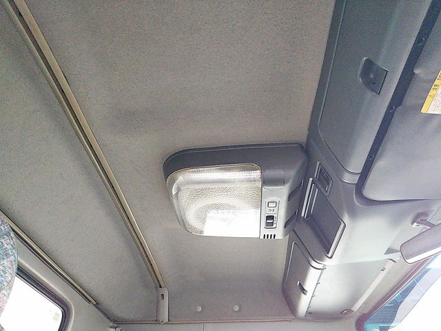 いすゞフォワード深ダンプ（土砂禁ダンプ）中型（4t）[写真31]