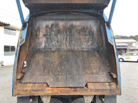 いすゞフォワードパッカー車（塵芥車）中型（4t）[写真12]