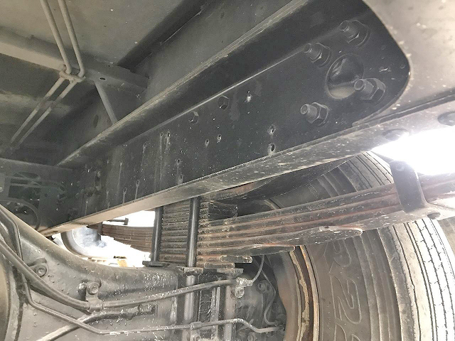 いすゞフォワードパッカー車（塵芥車）中型（4t）[写真20]