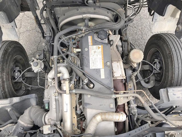 いすゞフォワードパッカー車（塵芥車）中型（4t）[写真23]