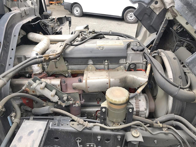 いすゞフォワードパッカー車（塵芥車）中型（4t）[写真25]