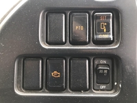 いすゞフォワードパッカー車（塵芥車）中型（4t）[写真32]