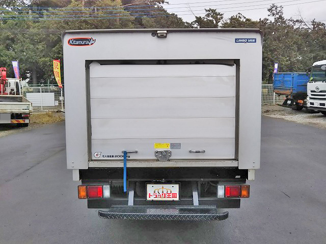 いすゞエルフアルミバン小型（2t・3t）[写真12]