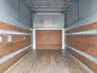 いすゞエルフアルミバン小型（2t・3t）[写真14]