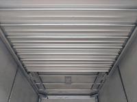 いすゞエルフアルミバン小型（2t・3t）[写真17]