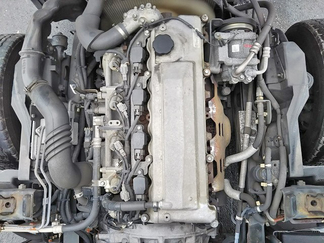 いすゞエルフアルミバン小型（2t・3t）[写真28]