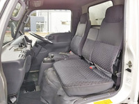 いすゞエルフアルミバン小型（2t・3t）[写真31]