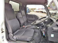 いすゞエルフアルミバン小型（2t・3t）[写真33]