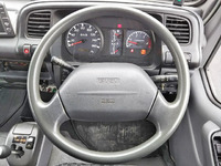 いすゞエルフアルミバン小型（2t・3t）[写真36]