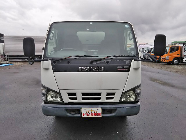 いすゞエルフアルミバン小型（2t・3t）[写真09]