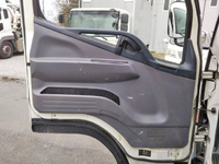 三菱ふそうキャンタークレーン6段小型（2t・3t）[写真33]