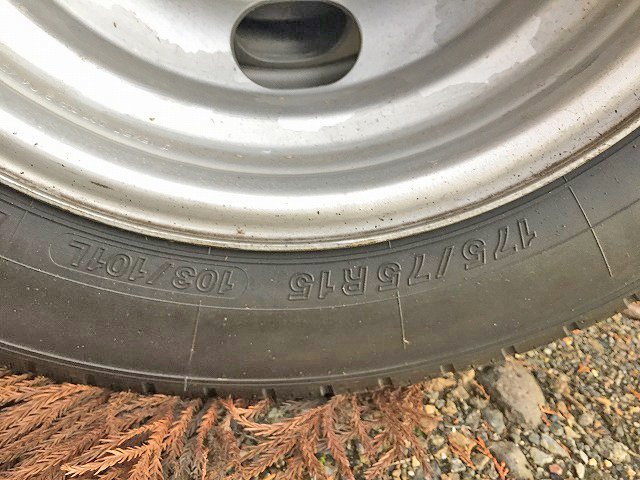 トヨタダイナ平ボディ小型（2t・3t）[写真08]