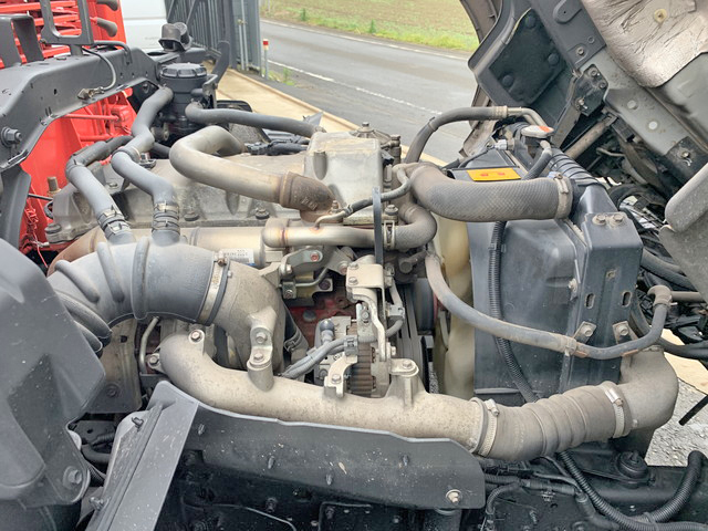 日野レンジャーセルフクレーン3段中型（4t）[写真30]