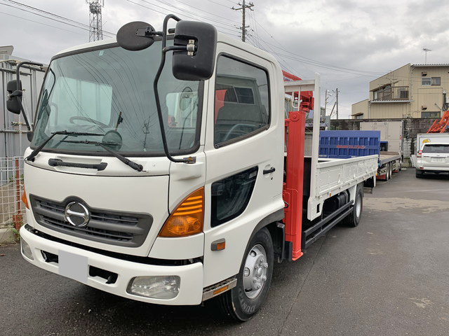 日野レンジャーセルフクレーン3段中型（4t）[写真05]