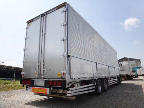 日野プロフィアアルミウイング大型（10t）[写真02]