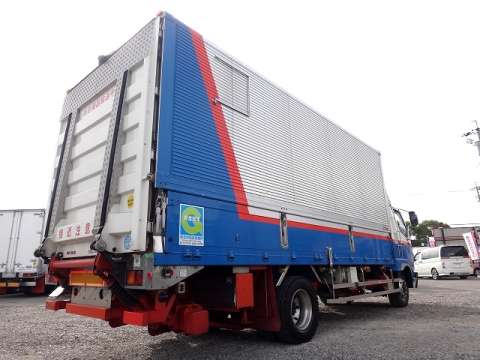 三菱ふそうファイター冷蔵冷凍ウイング増トン（6t・8t）[写真02]