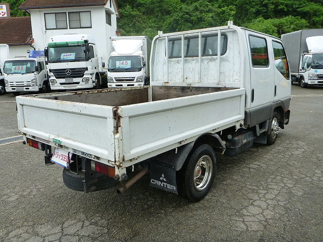 中古ダブルキャブ（Wキャブ） 三菱ふそう 兵庫・滋賀・鳥取 キャンター