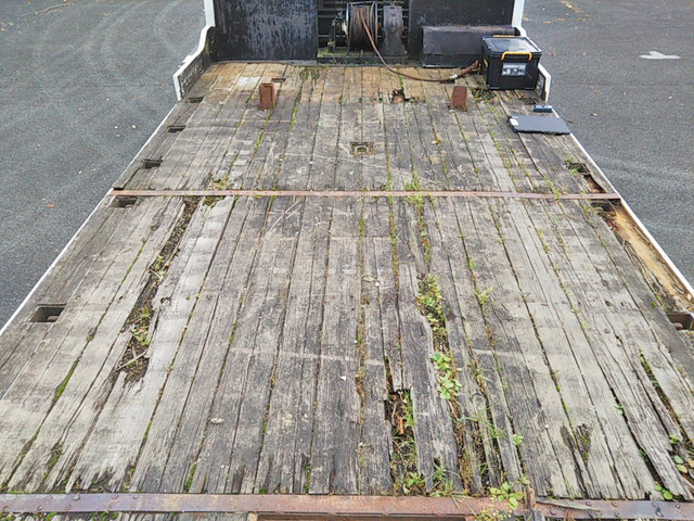 日野プロフィアセーフティローダー大型（10t）[写真12]