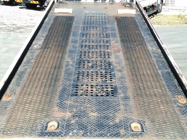 三菱ふそうキャンターセーフティローダー小型（2t・3t）[写真13]