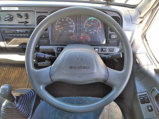 三菱ふそうキャンターセーフティローダー小型（2t・3t）[写真34]