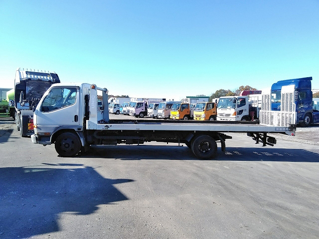 三菱ふそうキャンターセーフティローダー小型（2t・3t）[写真05]