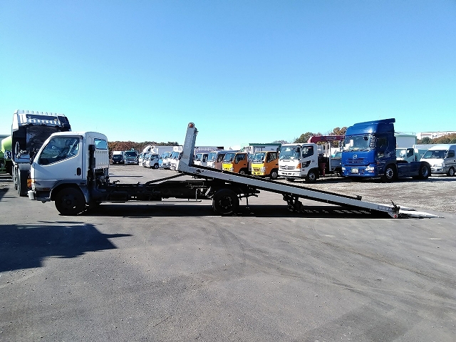 三菱ふそうキャンターセーフティローダー小型（2t・3t）[写真06]