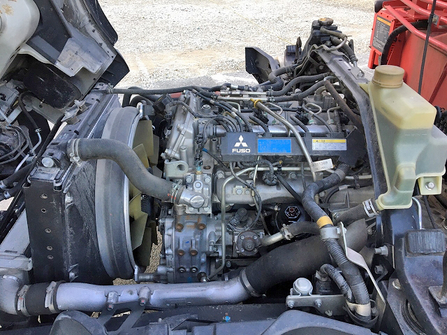 三菱ふそうキャンターユニック6段小型（2t・3t）[写真22]