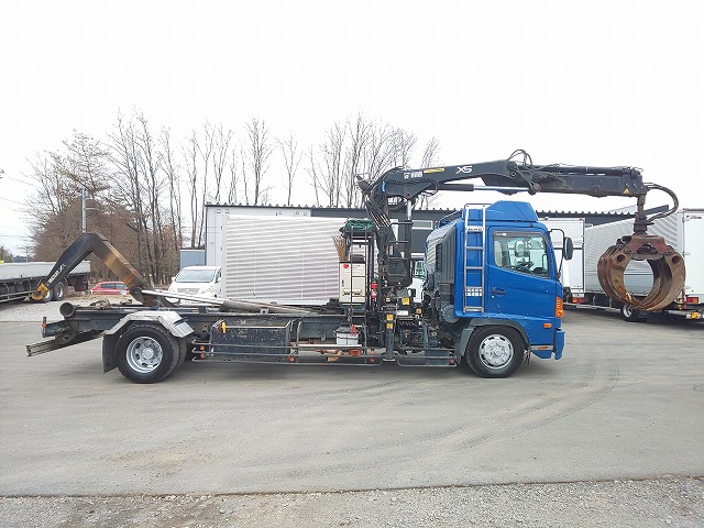 日野レンジャーヒアブ付コンテナ専用車増トン（6t・8t）[写真09]