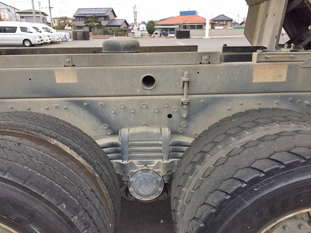 三菱ふそうスーパーグレートダンプ大型（10t）[写真15]