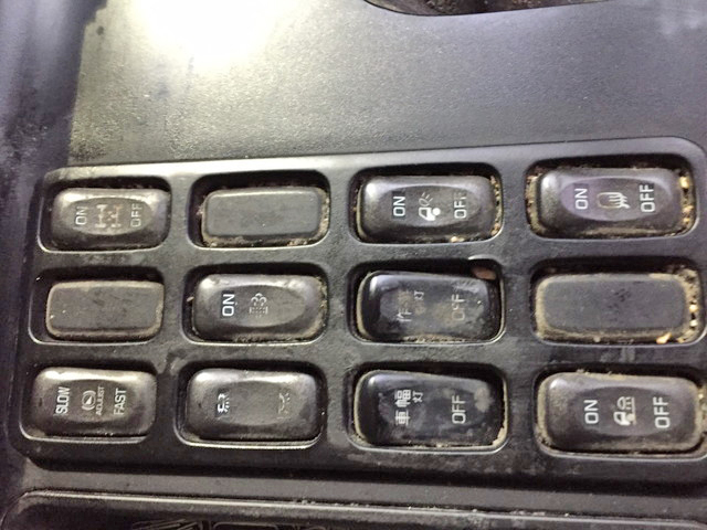 三菱ふそうスーパーグレートダンプ大型（10t）[写真22]