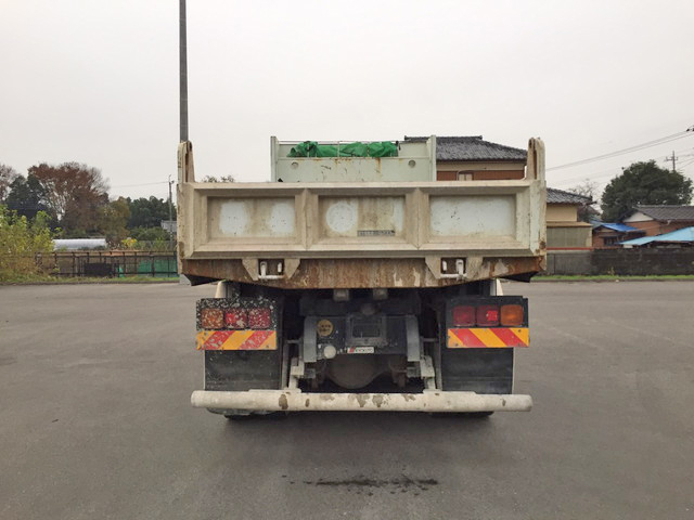 三菱ふそうスーパーグレートダンプ大型（10t）[写真06]