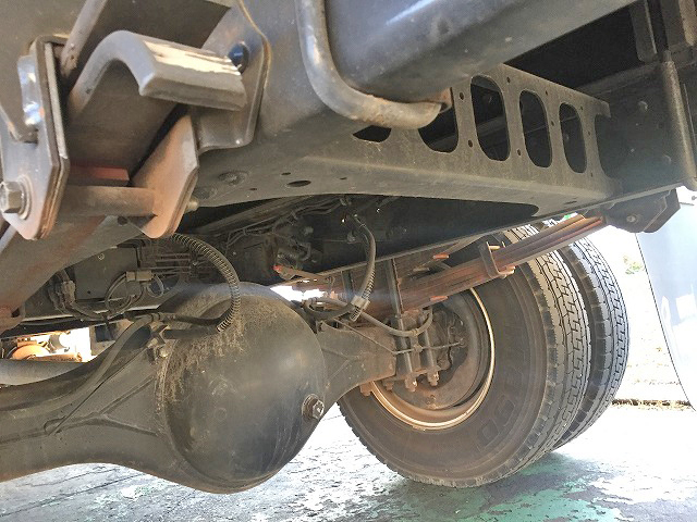 UDトラックスコンドルアルミバン中型（4t）[写真16]