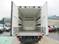 いすゞエルフ冷凍車（冷蔵車）小型（2t・3t）[写真11]