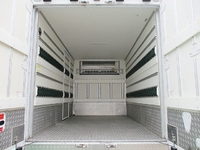 いすゞエルフ冷凍車（冷蔵車）小型（2t・3t）[写真12]