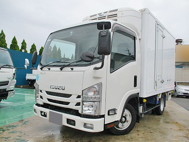 いすゞエルフ冷凍車（冷蔵車）小型（2t・3t）[写真03]