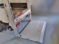 三菱ふそうキャンターダブルキャブ（Wキャブ）小型（2t・3t）[写真10]