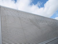 いすゞギガアルミウイング大型（10t）[写真14]