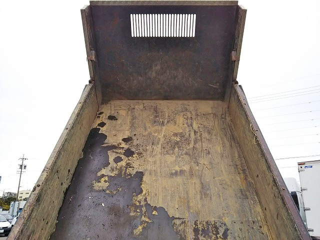 三菱ふそうキャンターダンプ小型（2t・3t）[写真13]