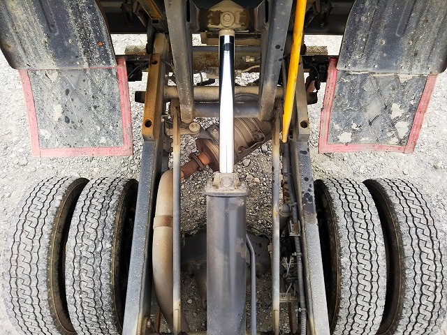 三菱ふそうキャンターダンプ小型（2t・3t）[写真16]