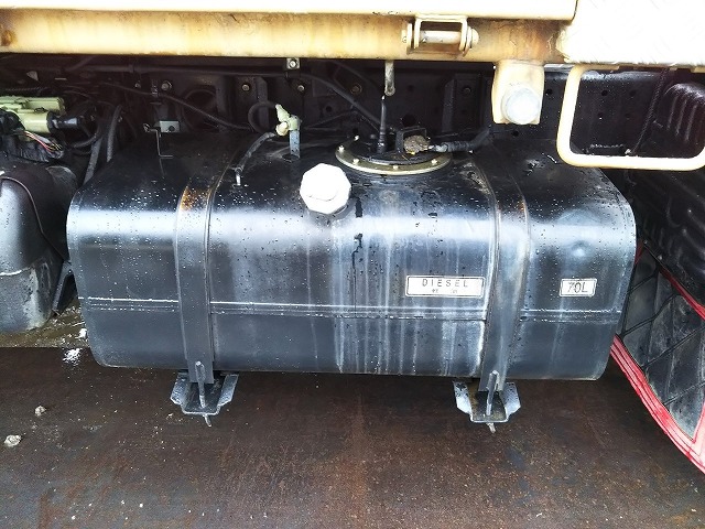 三菱ふそうキャンターダンプ小型（2t・3t）[写真18]