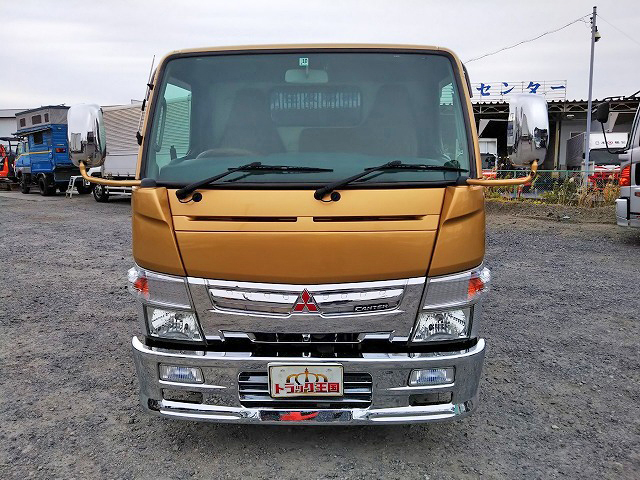 三菱ふそうキャンターダンプ小型（2t・3t）[写真09]