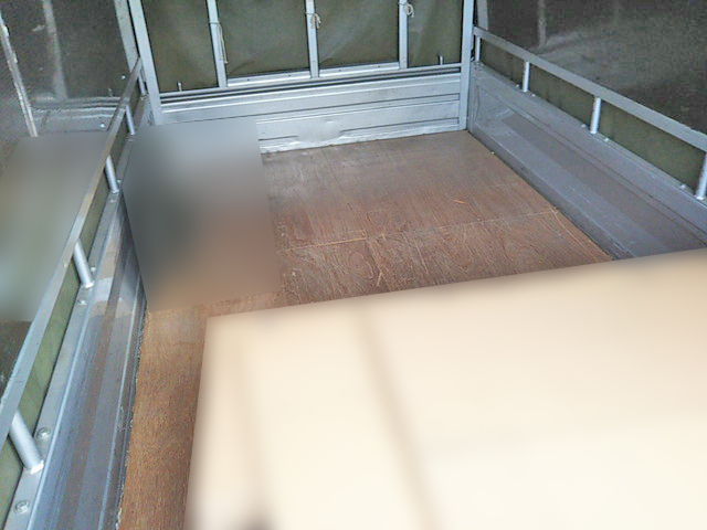 トヨタダイナ幌車小型（2t・3t）[写真10]