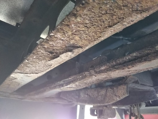 日野プロフィアアルミウイング大型（10t）[写真16]